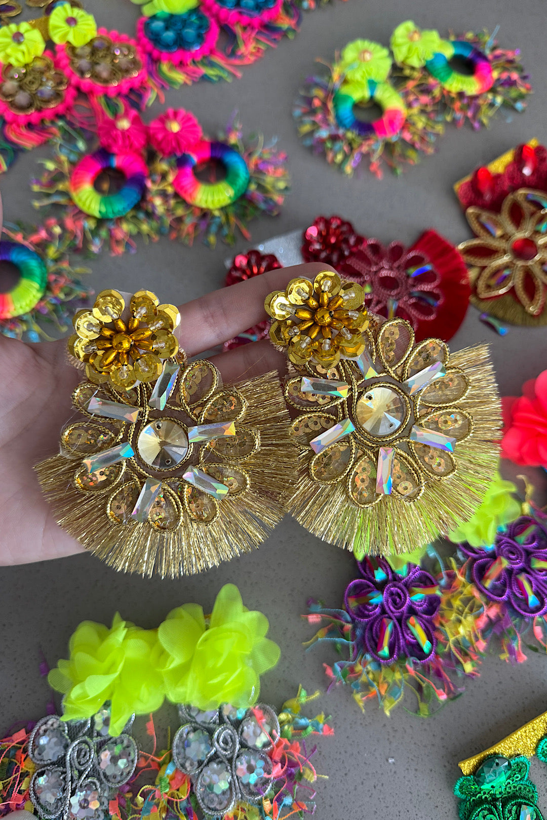 Aretes Carnavalera Dorados